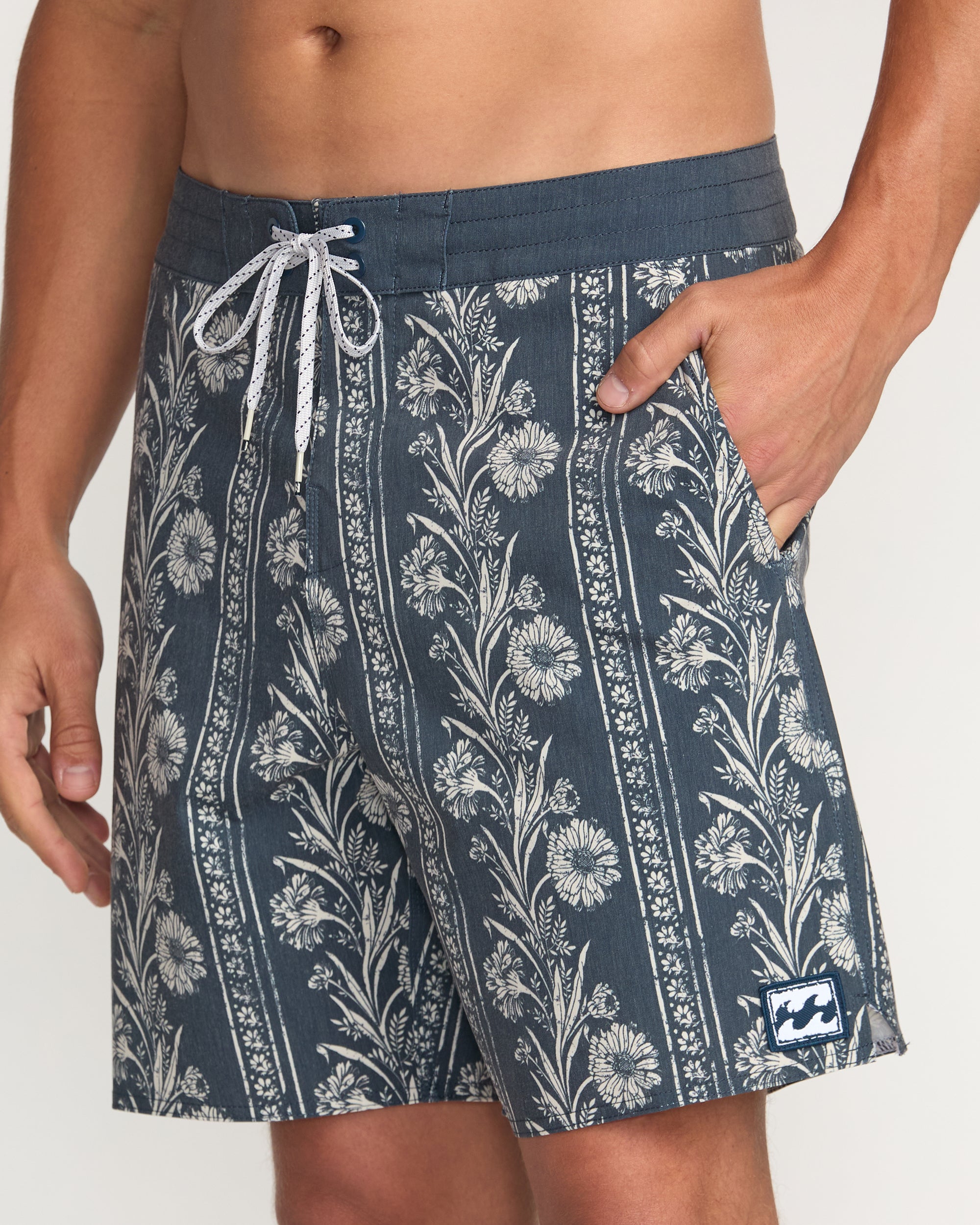 Sandtrax Lo Tide 19 Boardshorts - Aged Indigo - Image 8