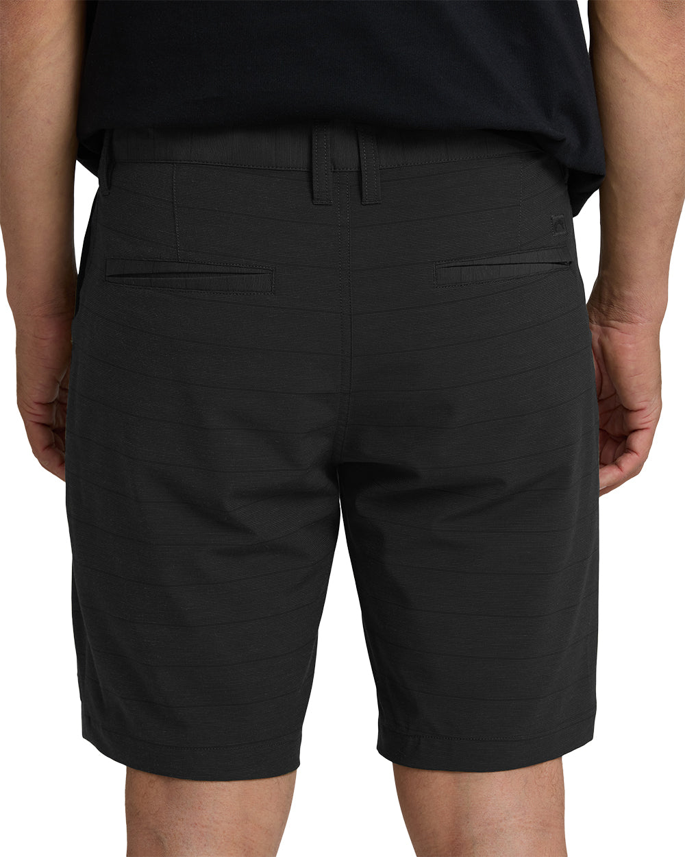 Crossfire Submersible 19 Hybrid Shorts - Black - Image 4